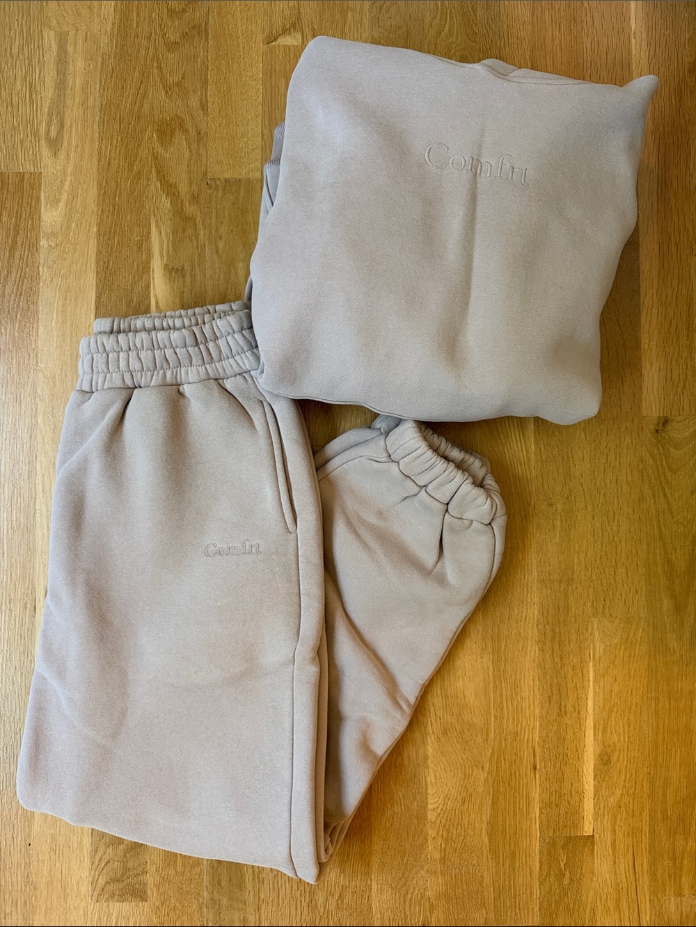 Comfrt Signature Hoodie/Jogger Set (Bark)